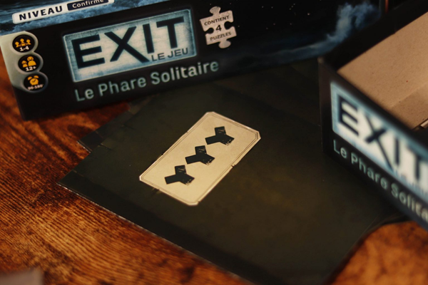 EXIT Puzzle - le phare solitaire (FR)